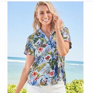 NWT Tommy Bahama x Disney Hawaiian Women’s Shirt